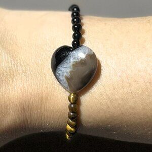 🆕✨ Handmade Tuxedo Agate Heart, Onyx & Tiger Eye Stretch Bracelet ✨